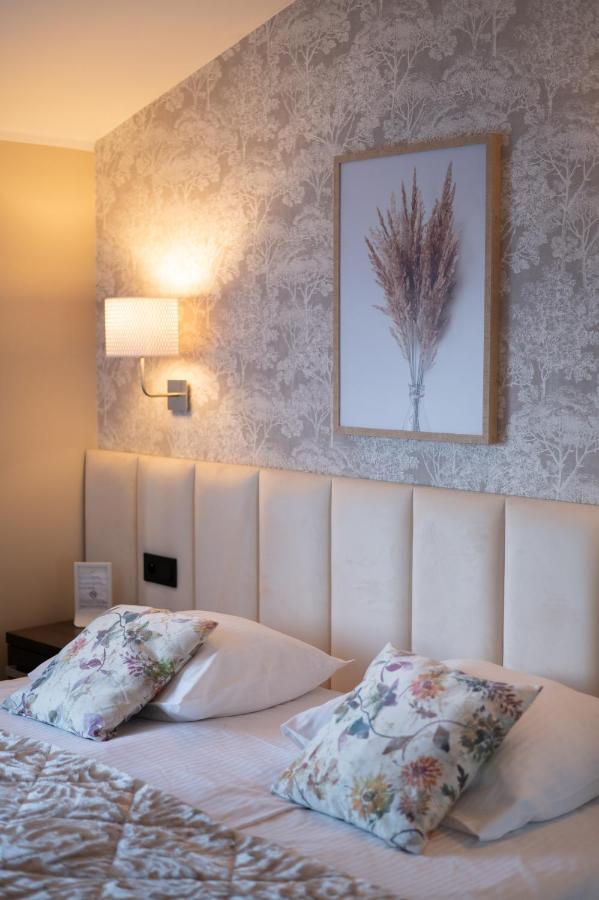 Zloty Staw Bed & Breakfast Borkowo  Ngoại thất bức ảnh