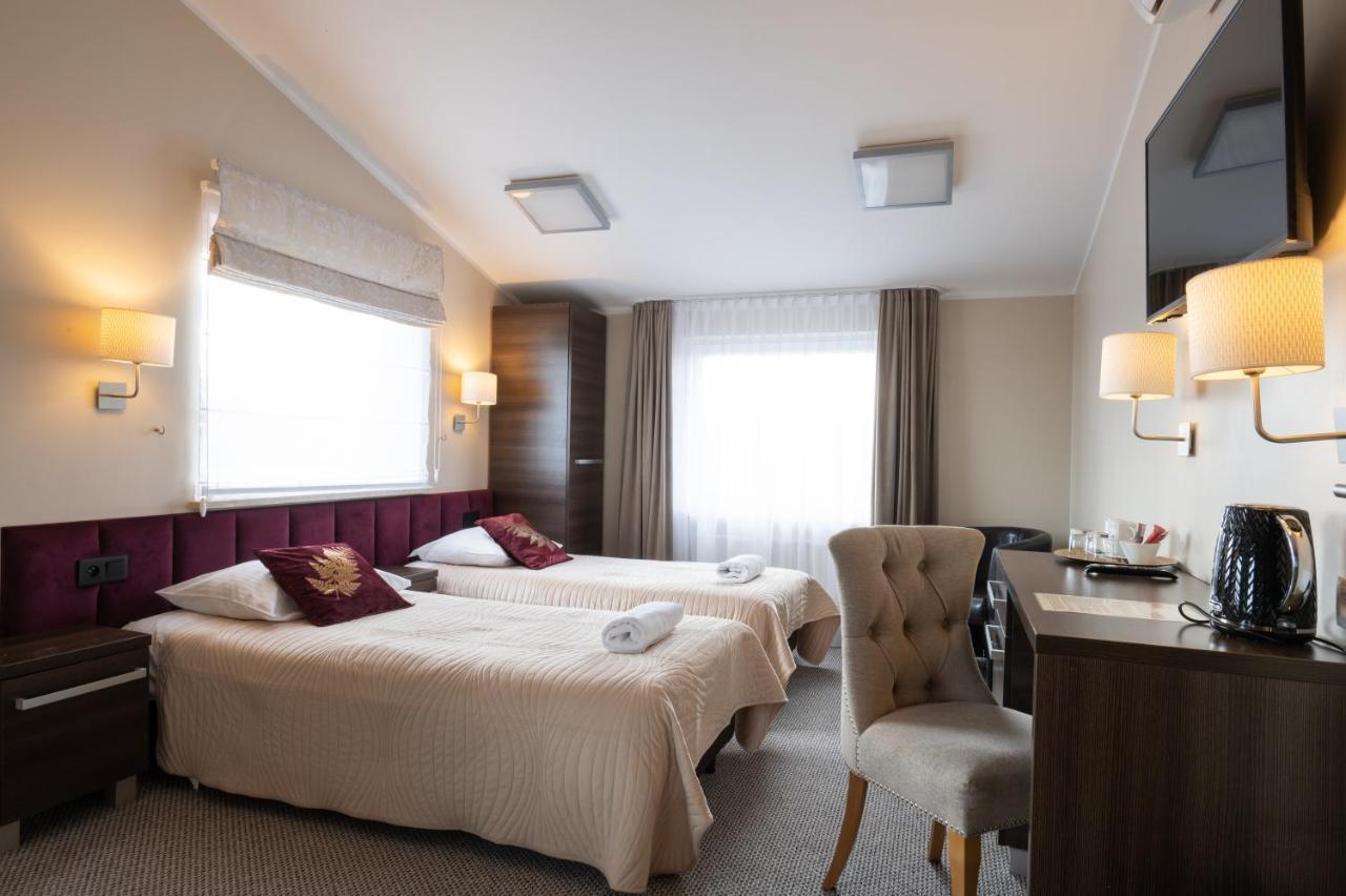 Zloty Staw Bed & Breakfast Borkowo  Ngoại thất bức ảnh