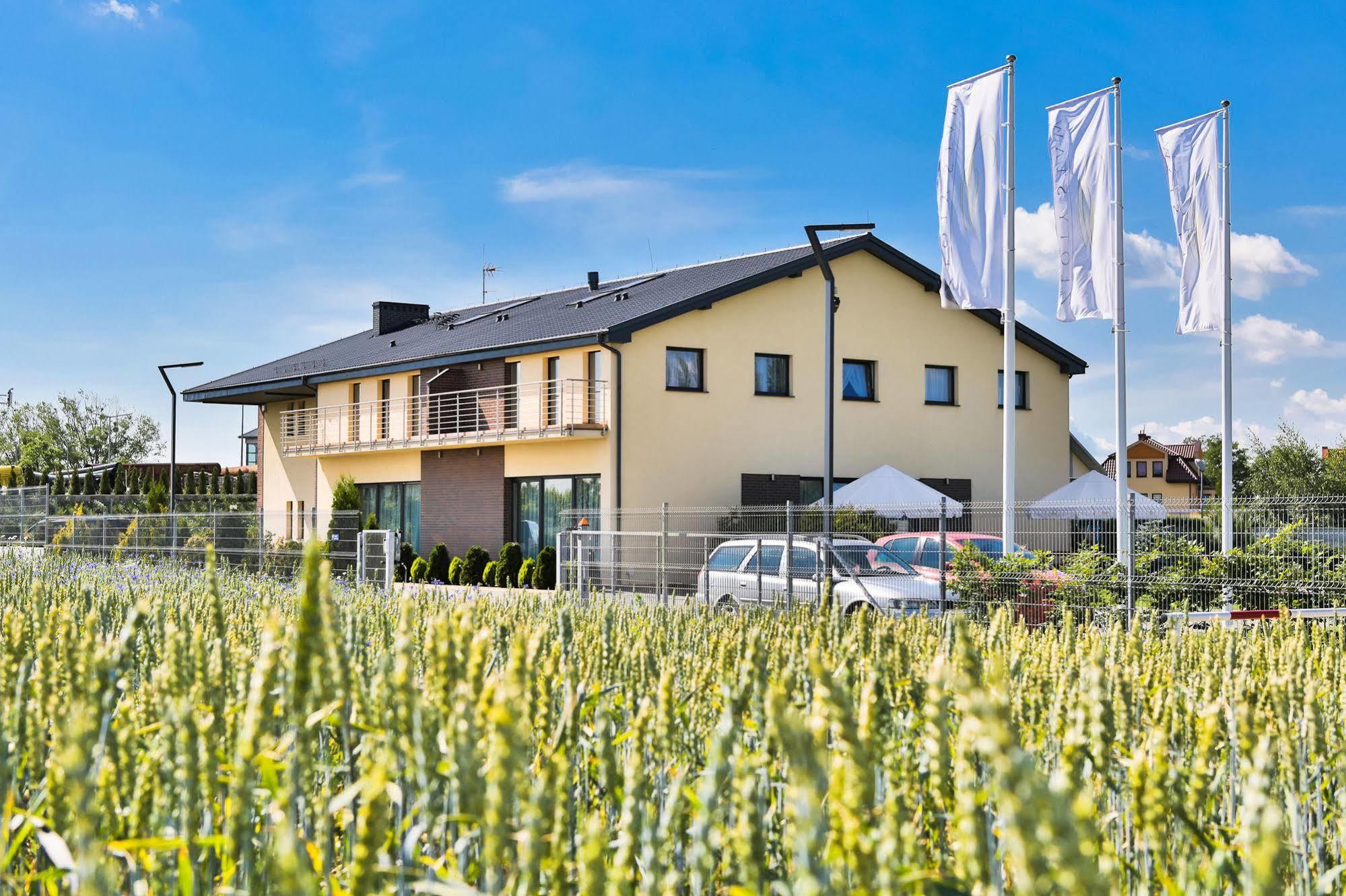Zloty Staw Bed & Breakfast Borkowo  Ngoại thất bức ảnh
